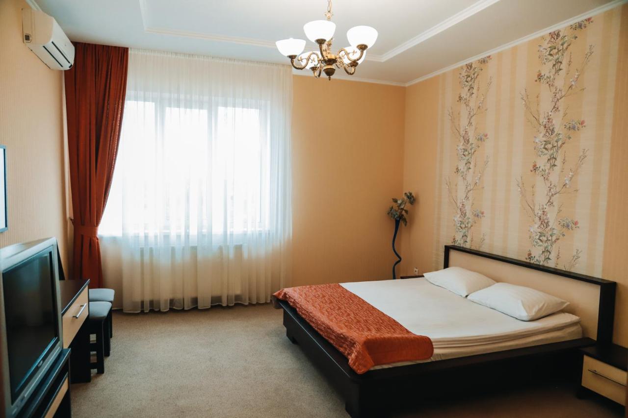 Готель Релакс Korostyshiv Extérieur photo