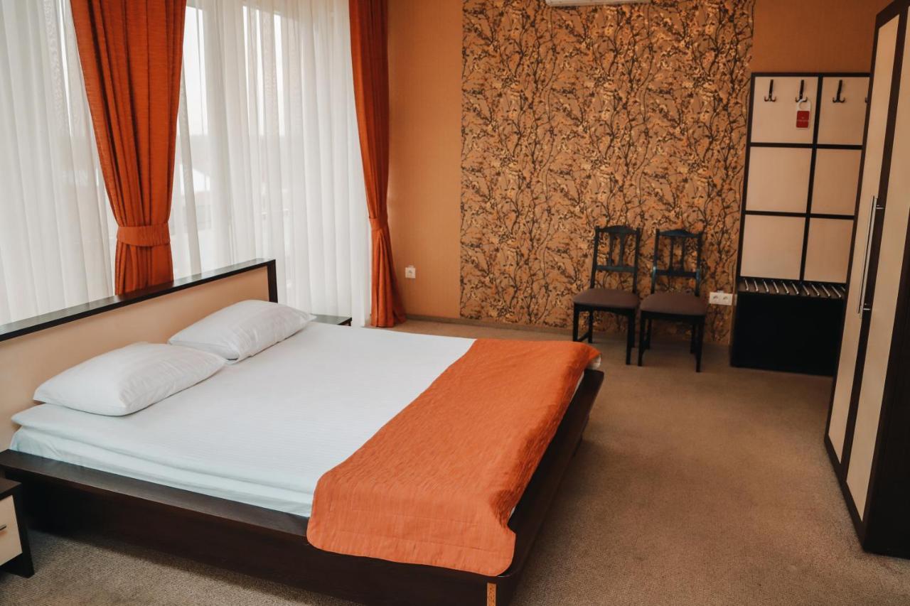 Готель Релакс Korostyshiv Extérieur photo